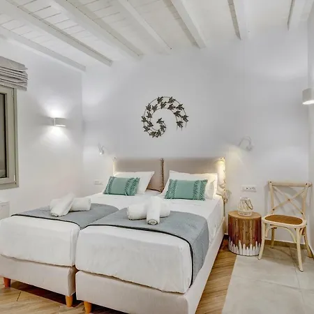 Aelion Villa