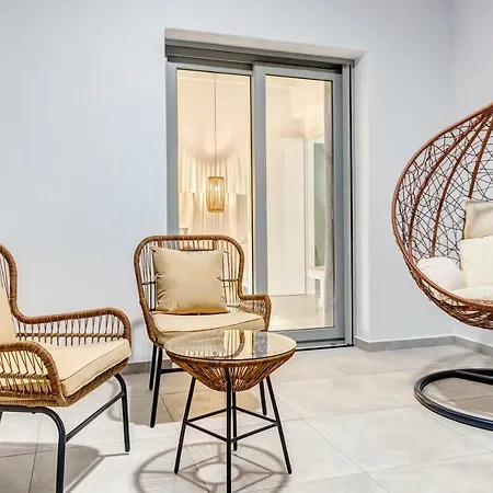 Aelion Villa *